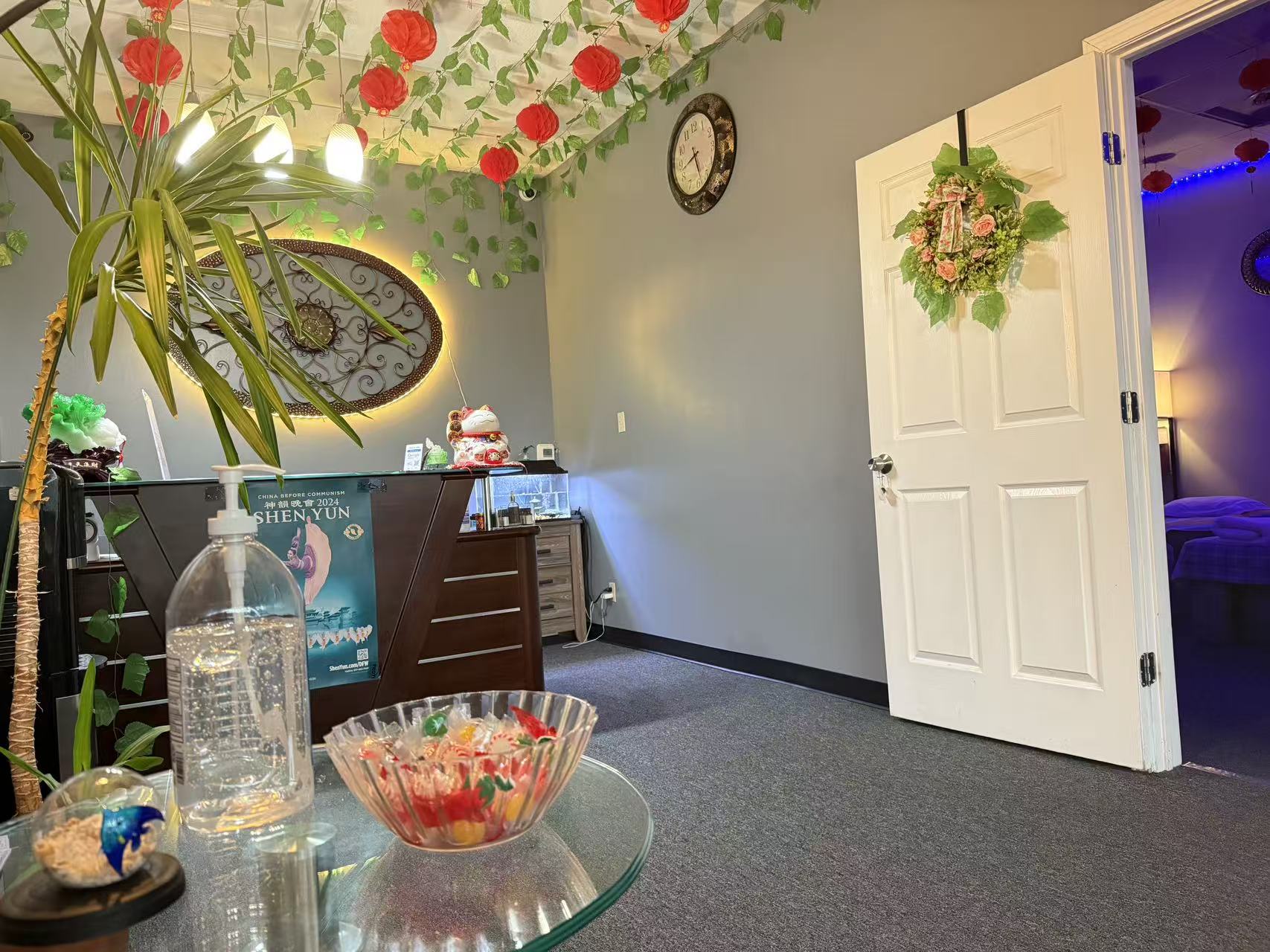 Kamu Foot Spa - Reception and waiting area